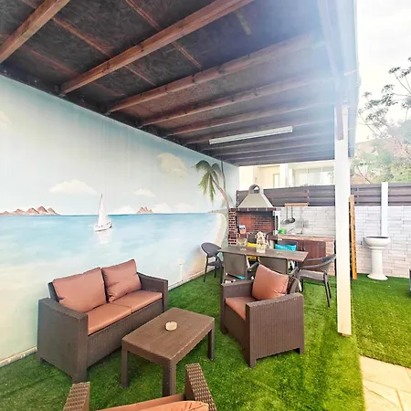 Nyaraló Mamas Summer House Lárnaka